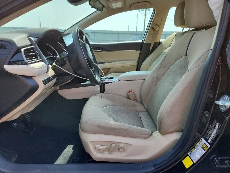 2022 TOYOTA CAMRY LE 7