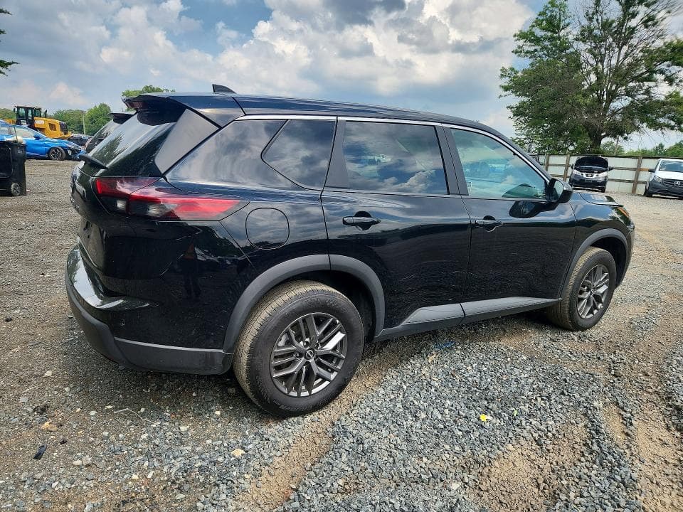 2026 NISSAN ROGUE SV 3