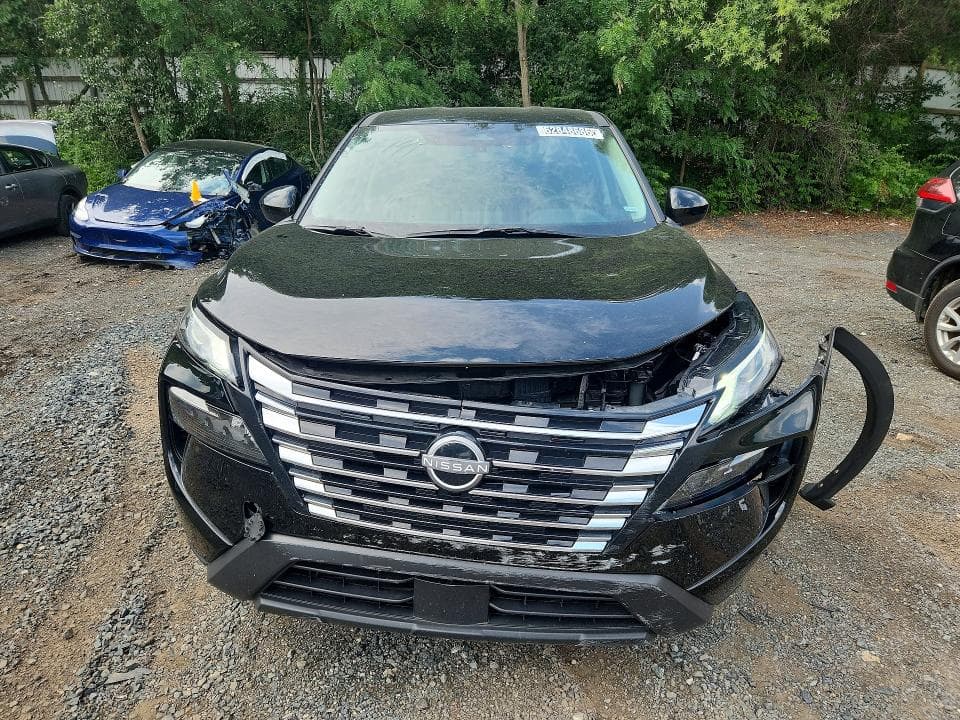 2026 NISSAN ROGUE SV 5