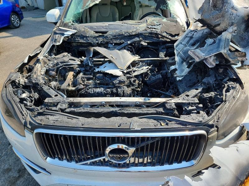2017 VOLVO XC90 T6 12