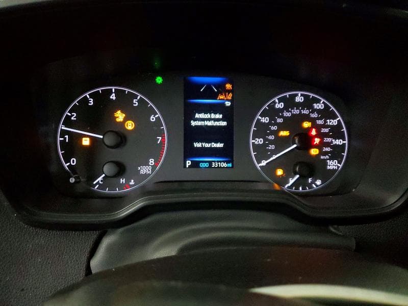 2025 TOYOTA COROLLA LE 9