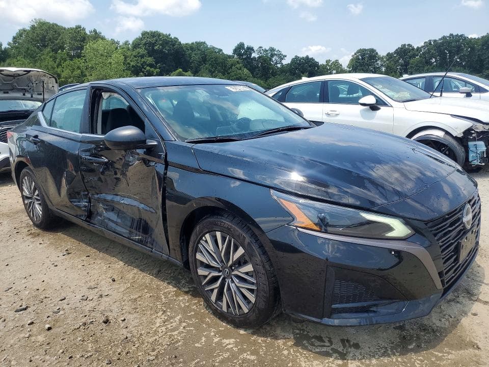 2026 NISSAN ALTIMA SV 4