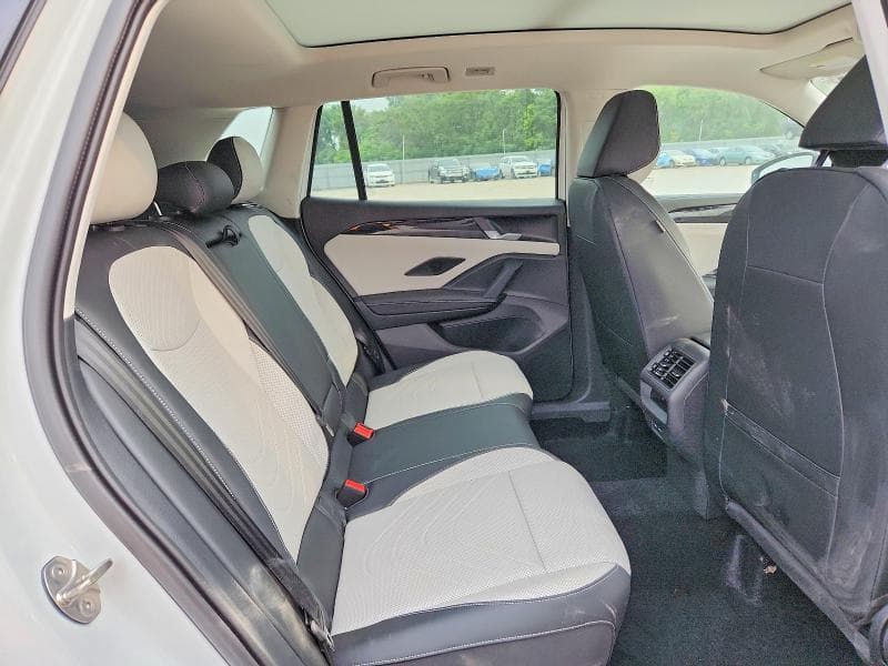 2025 VOLKSWAGEN TIGUAN SE 11