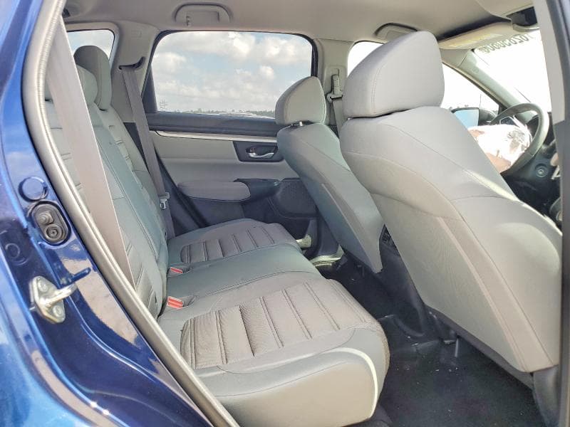 2018 HONDA CR-V LX 11