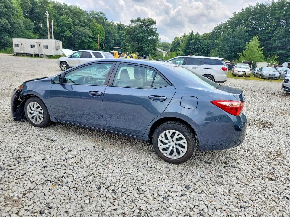 2017 TOYOTA COROLLA LE 2