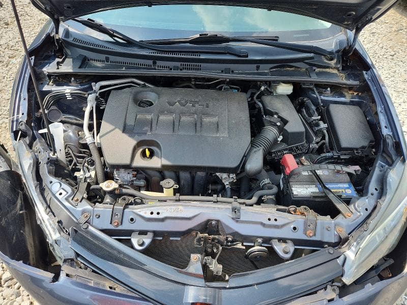 2017 TOYOTA COROLLA LE 11