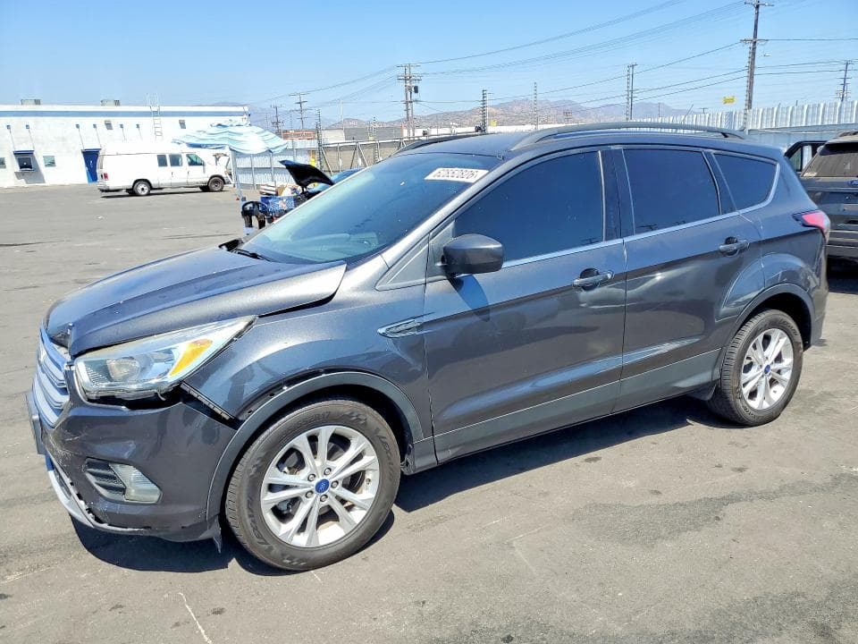 2018 FORD ESCAPE SE - 1