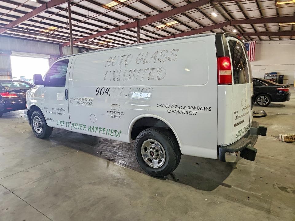 2017 GMC SAVANA G2500 2
