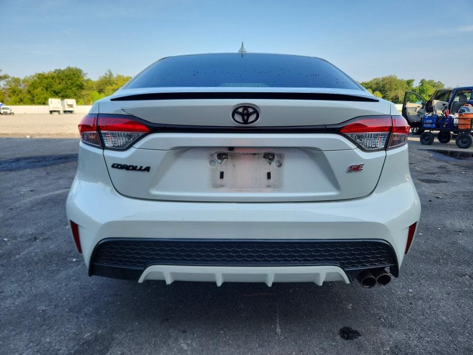 2020 TOYOTA COROLLA SE 6