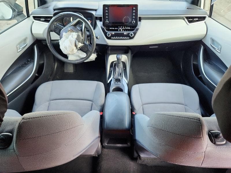 2020 TOYOTA COROLLA SE 8