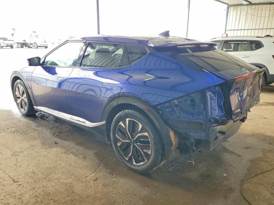 2023 KIA EV6 WIND 2