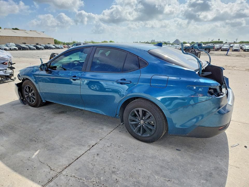2026 TOYOTA CAMRY LE 2