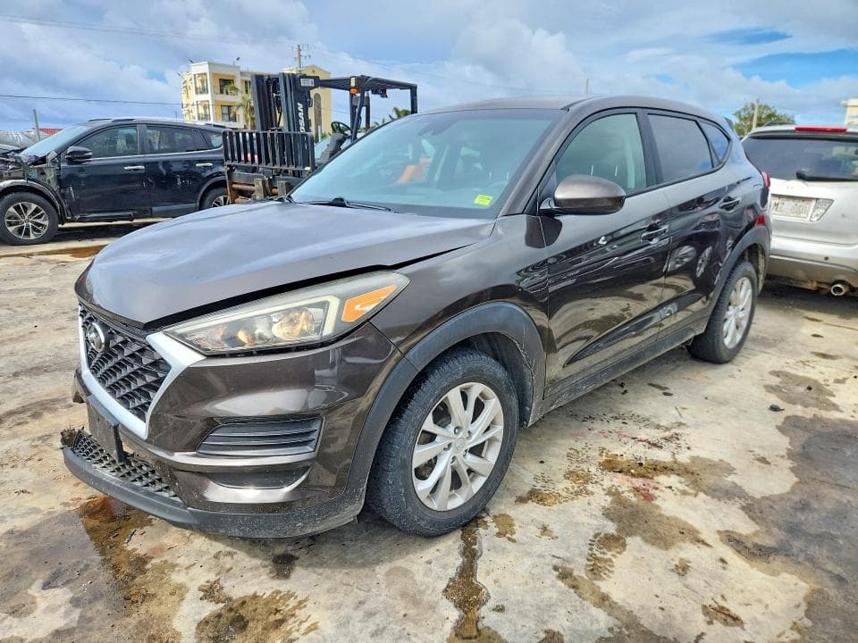 2020 HYUNDAI TUCSON SE - 1