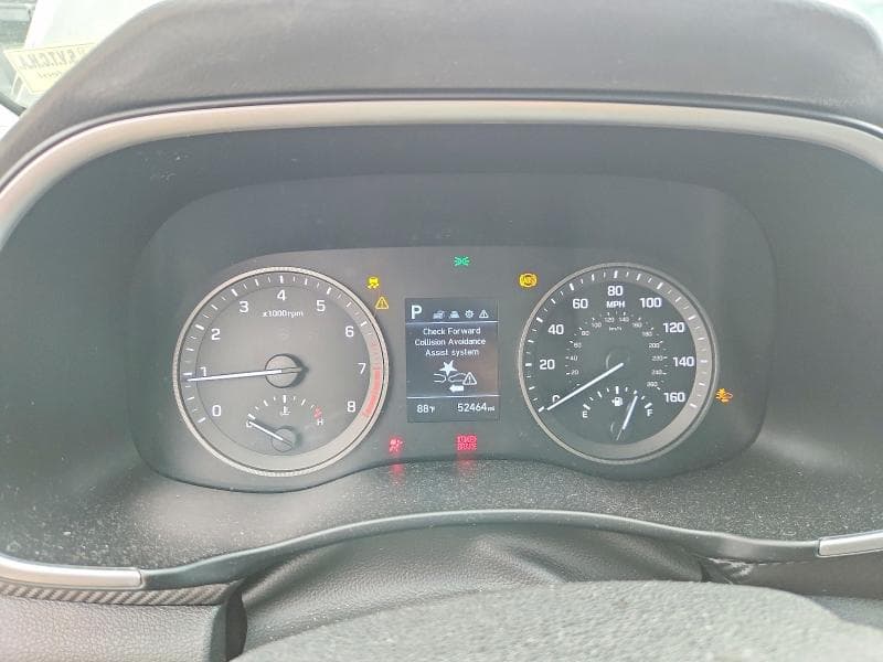 2020 HYUNDAI TUCSON SE 9