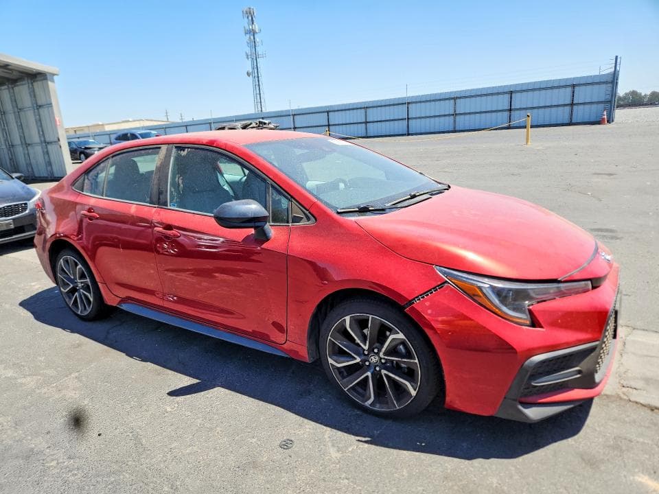 2020 TOYOTA COROLLA SE 4