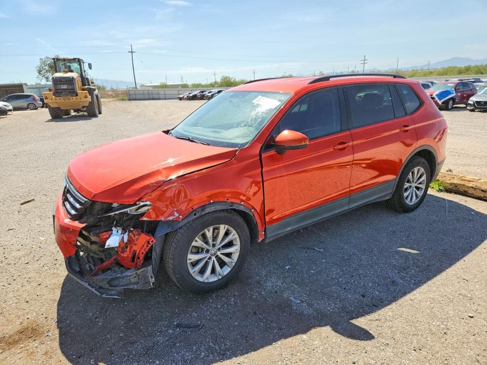2019 VOLKSWAGEN TIGUAN S - 1