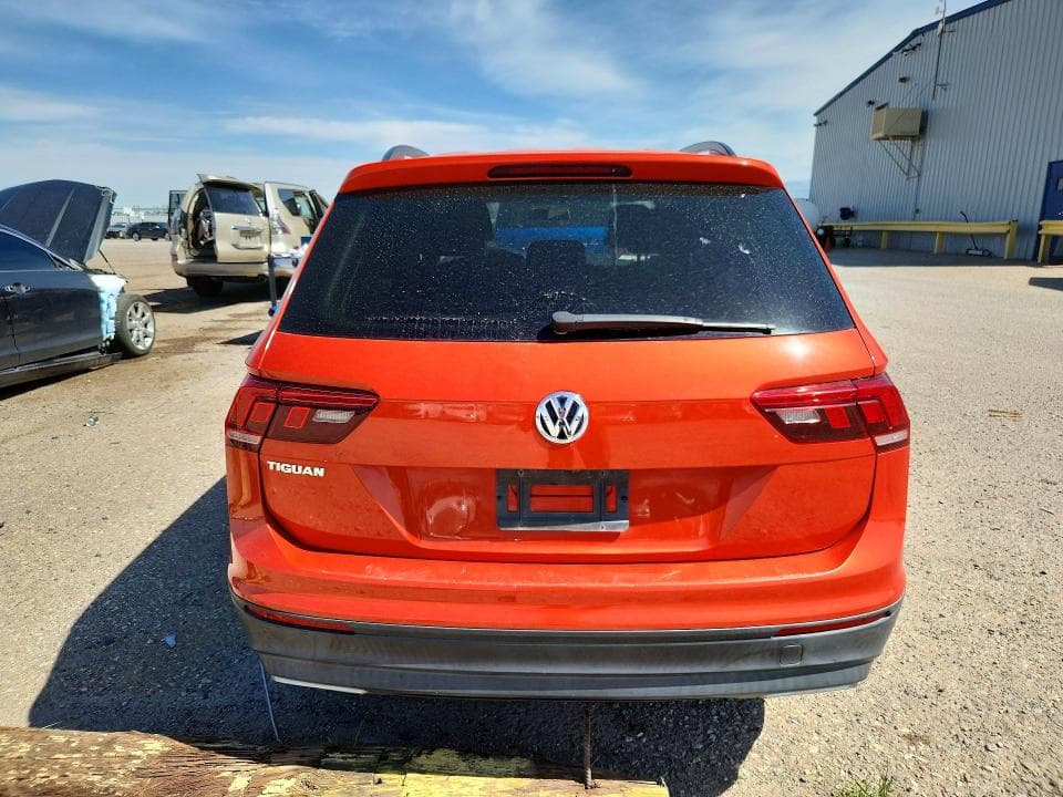 2019 VOLKSWAGEN TIGUAN S 6