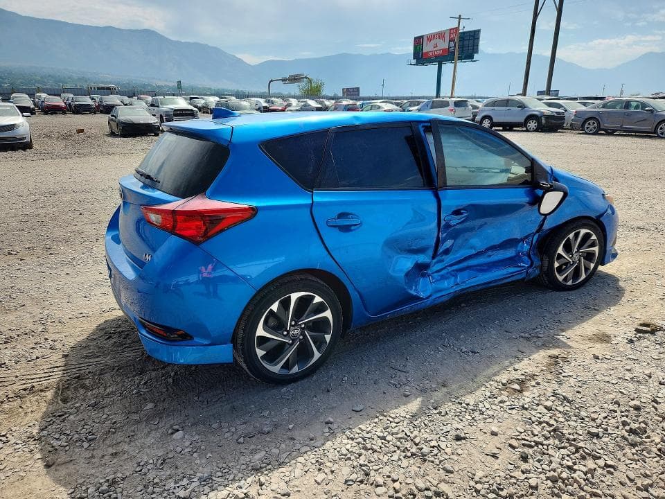 2018 TOYOTA COROLLA IM BASE 3