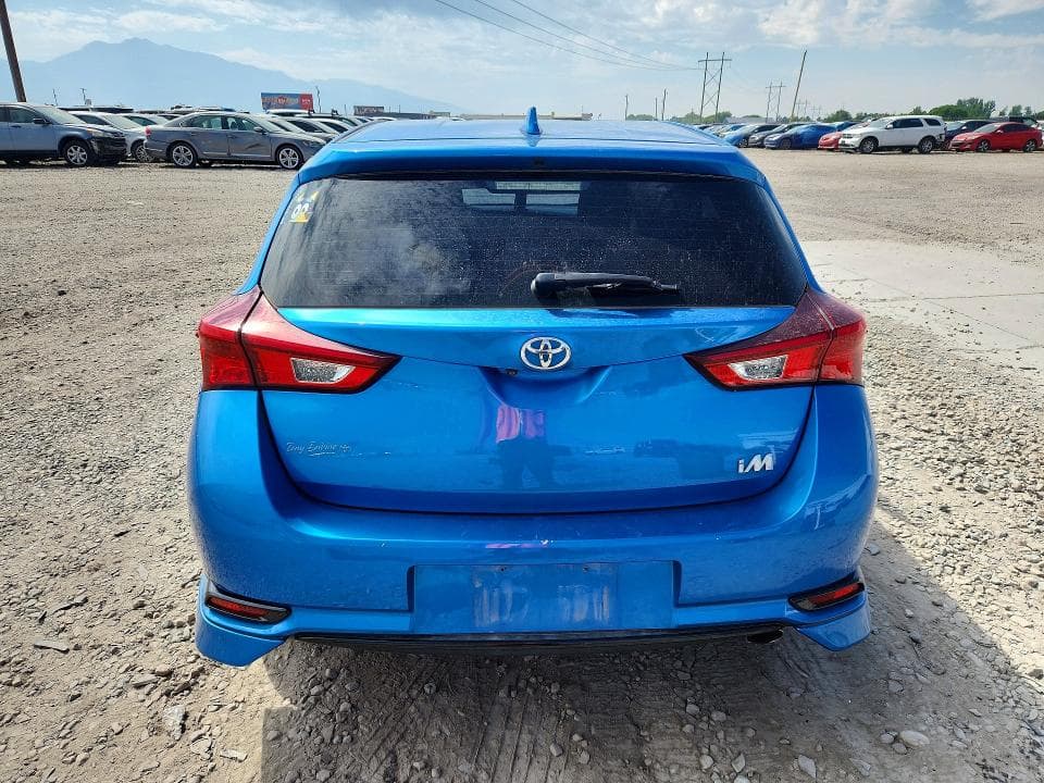 2018 TOYOTA COROLLA IM BASE 6