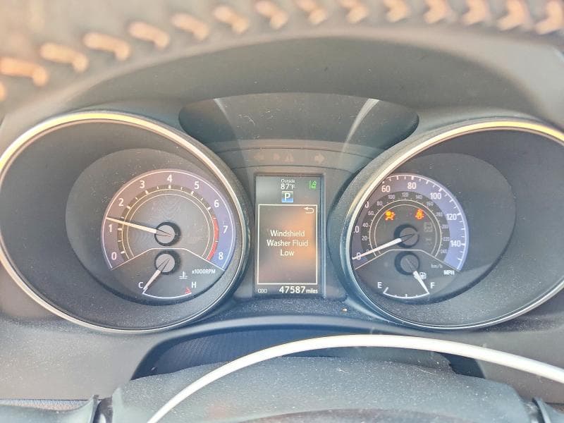 2018 TOYOTA COROLLA IM BASE 9