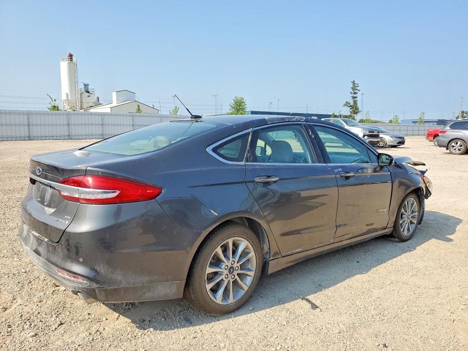 2017 FORD FUSION SE HYBRID 3