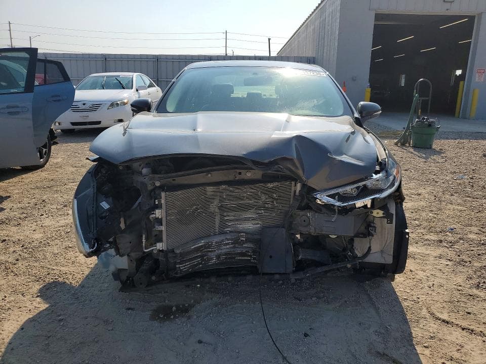 2017 FORD FUSION SE HYBRID 5