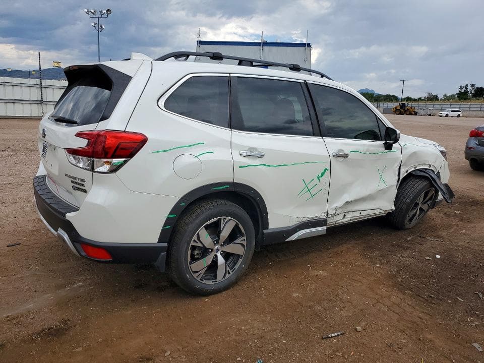 2019 SUBARU FORESTER TOURING 3