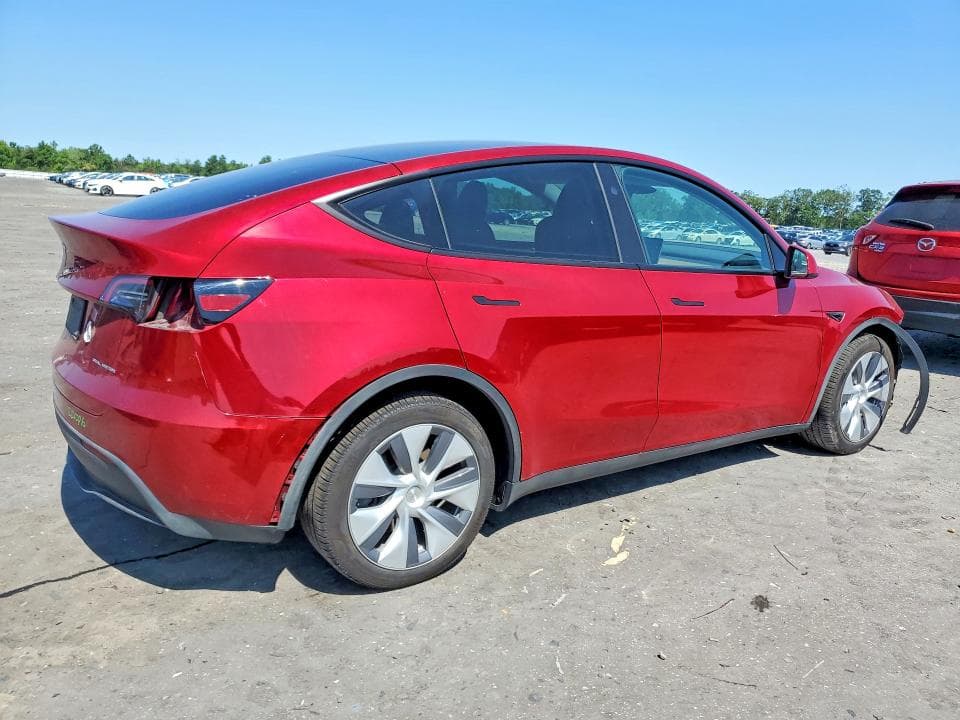 2024 TESLA MODEL Y 3
