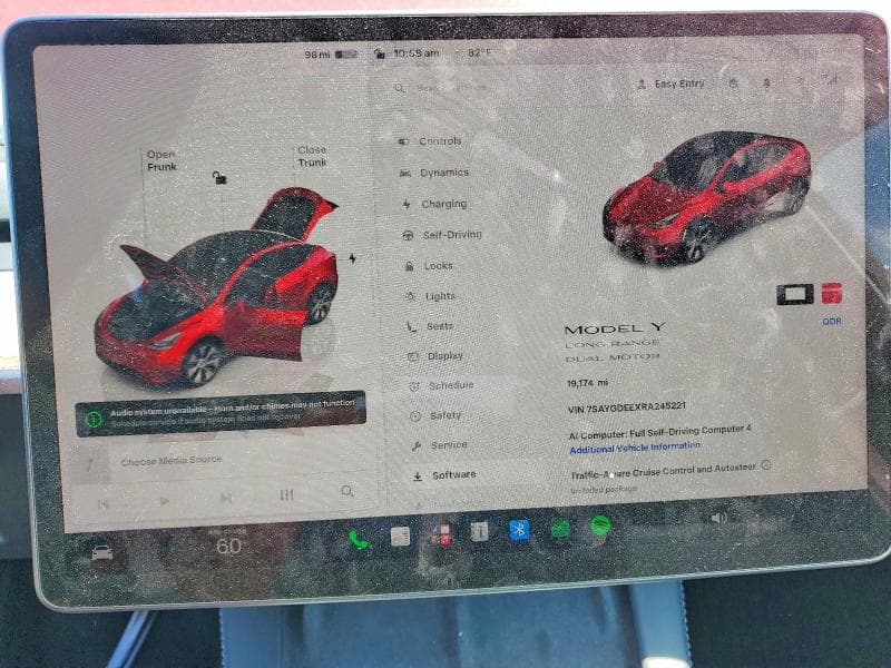 2024 TESLA MODEL Y 9