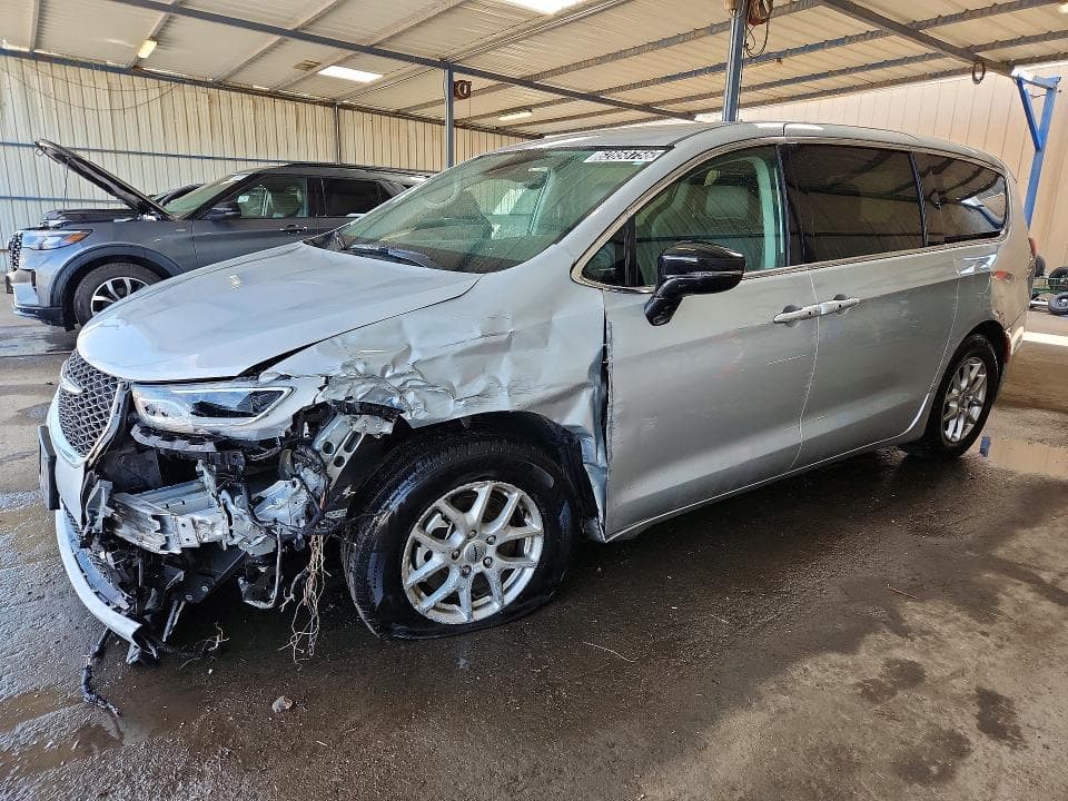 2024 CHRYSLER PACIFICA TOURING L - 1