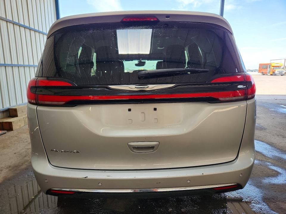 2024 CHRYSLER PACIFICA TOURING L 6