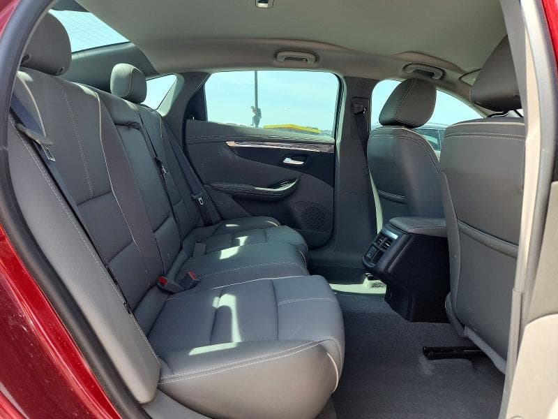 2019 CHEVROLET IMPALA PREMIER 10