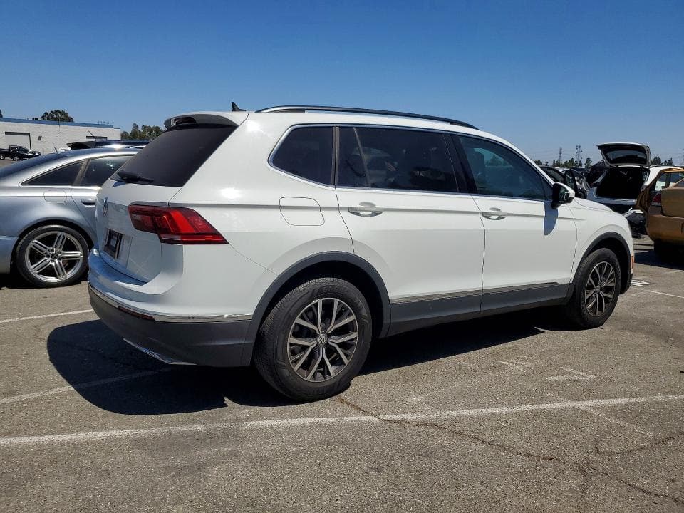 2020 VOLKSWAGEN TIGUAN SE 3