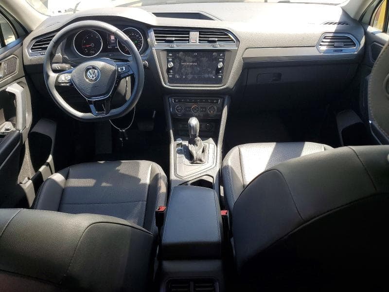 2020 VOLKSWAGEN TIGUAN SE 8