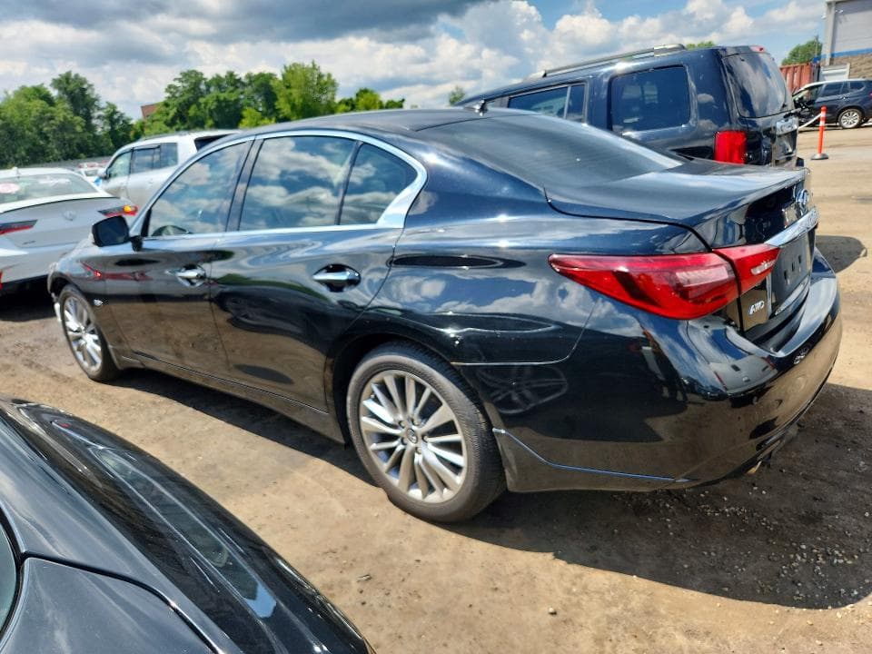 2018 INFINITI Q50 3.0T LUXE 2