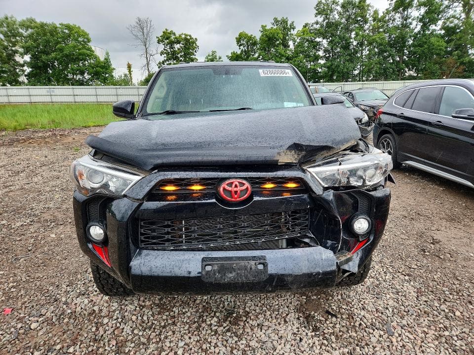 2019 TOYOTA 4RUNNER SR5 5