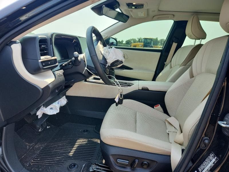 2024 TOYOTA CROWN LIMITED 7