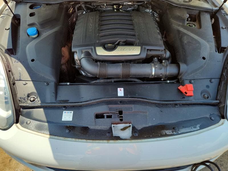 2018 PORSCHE CAYENNE 12