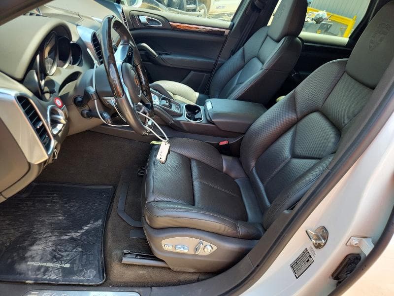 2018 PORSCHE CAYENNE 7