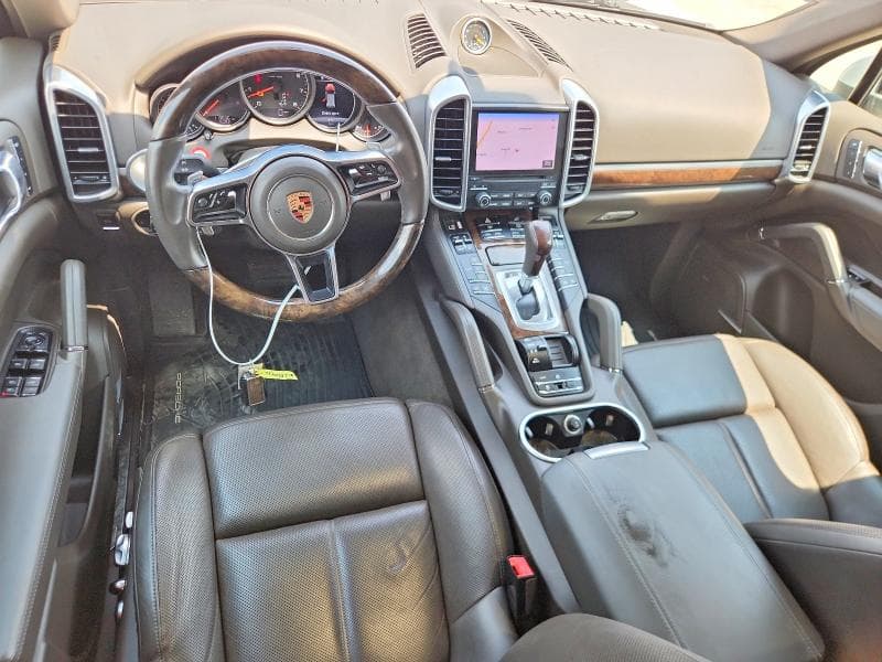 2018 PORSCHE CAYENNE 8