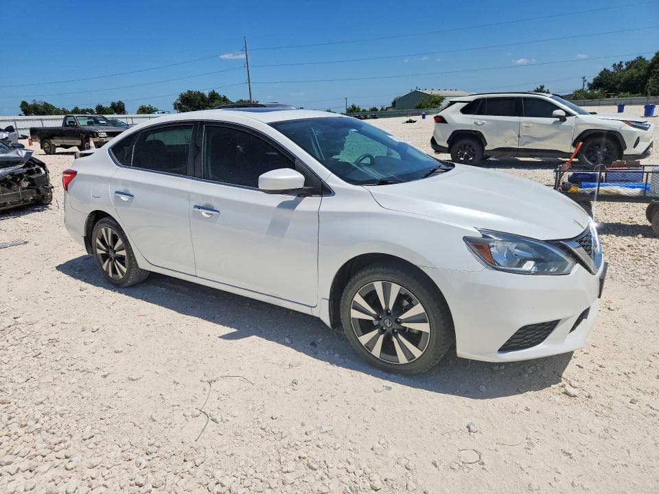 2019 NISSAN SENTRA SV 4