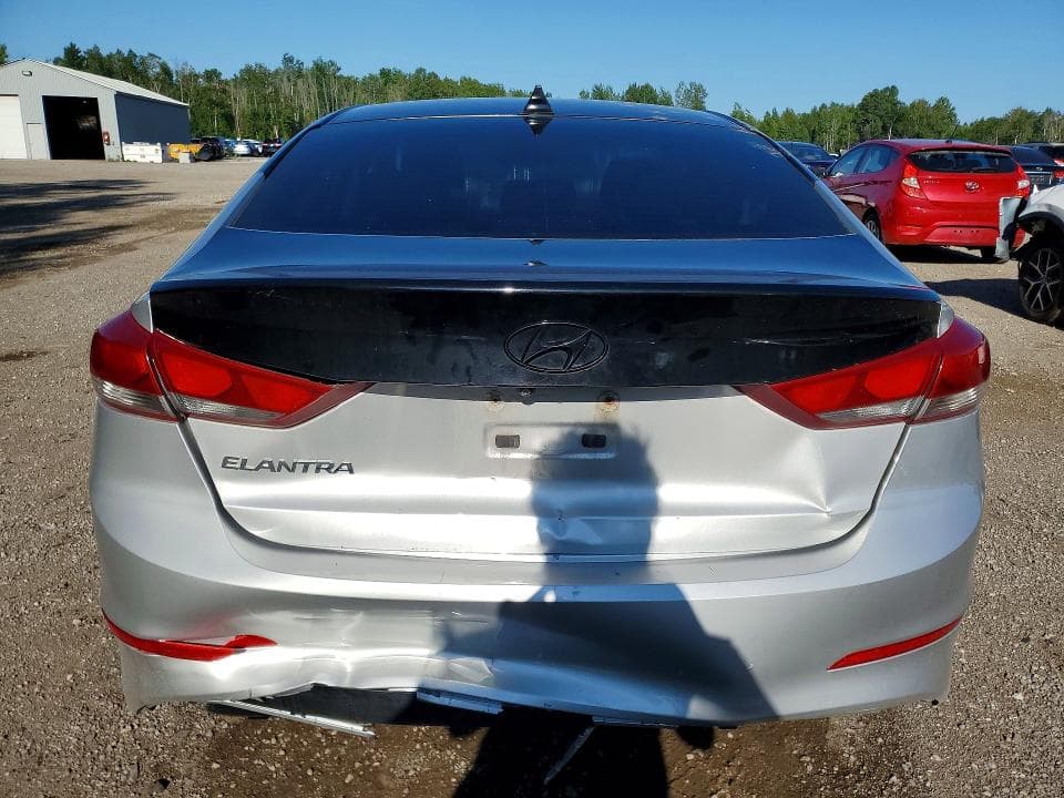 2017 HYUNDAI ELANTRA SE 6