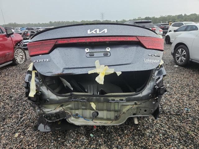 2022 KIA FORTE GT LINE 6