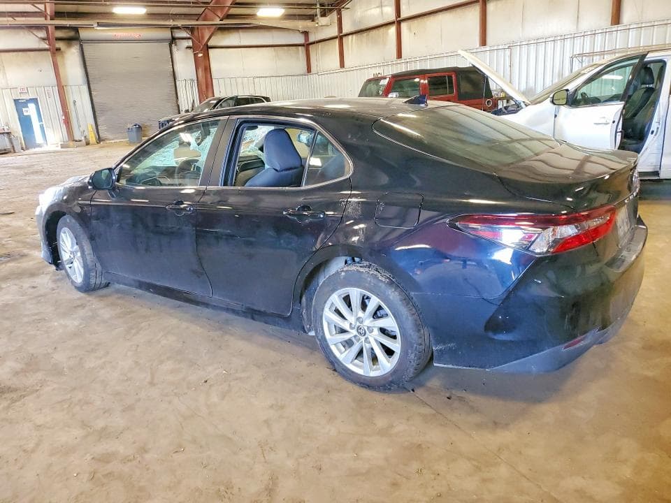 2023 TOYOTA CAMRY LE 2