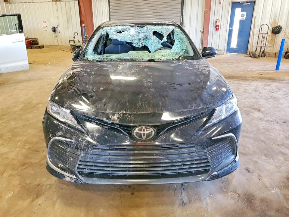 2023 TOYOTA CAMRY LE 5