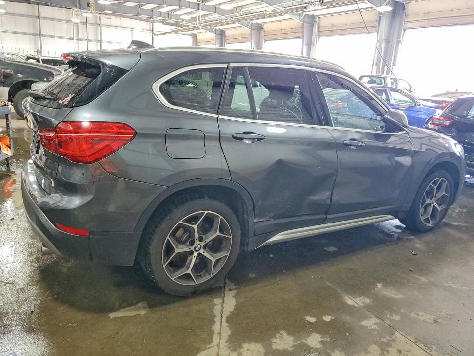 2018 BMW X1 XDRIVE28I 3