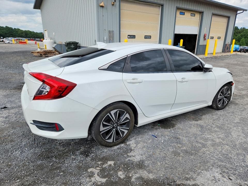 2018 HONDA CIVIC EX 3