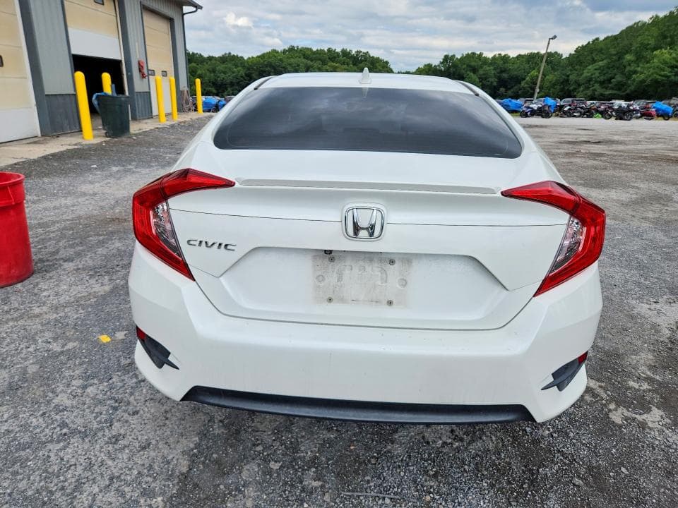 2018 HONDA CIVIC EX 6