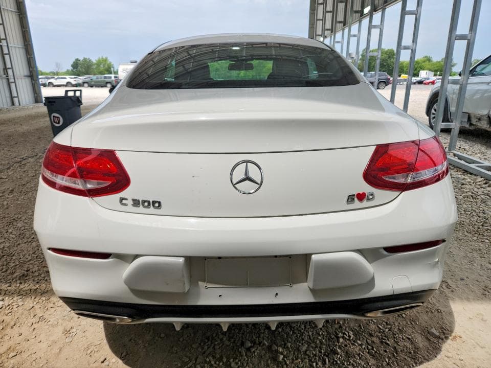 2017 MERCEDES-BENZ C 300 6