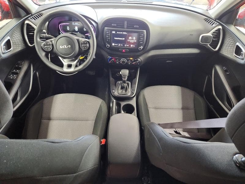 2024 KIA SOUL LX 8